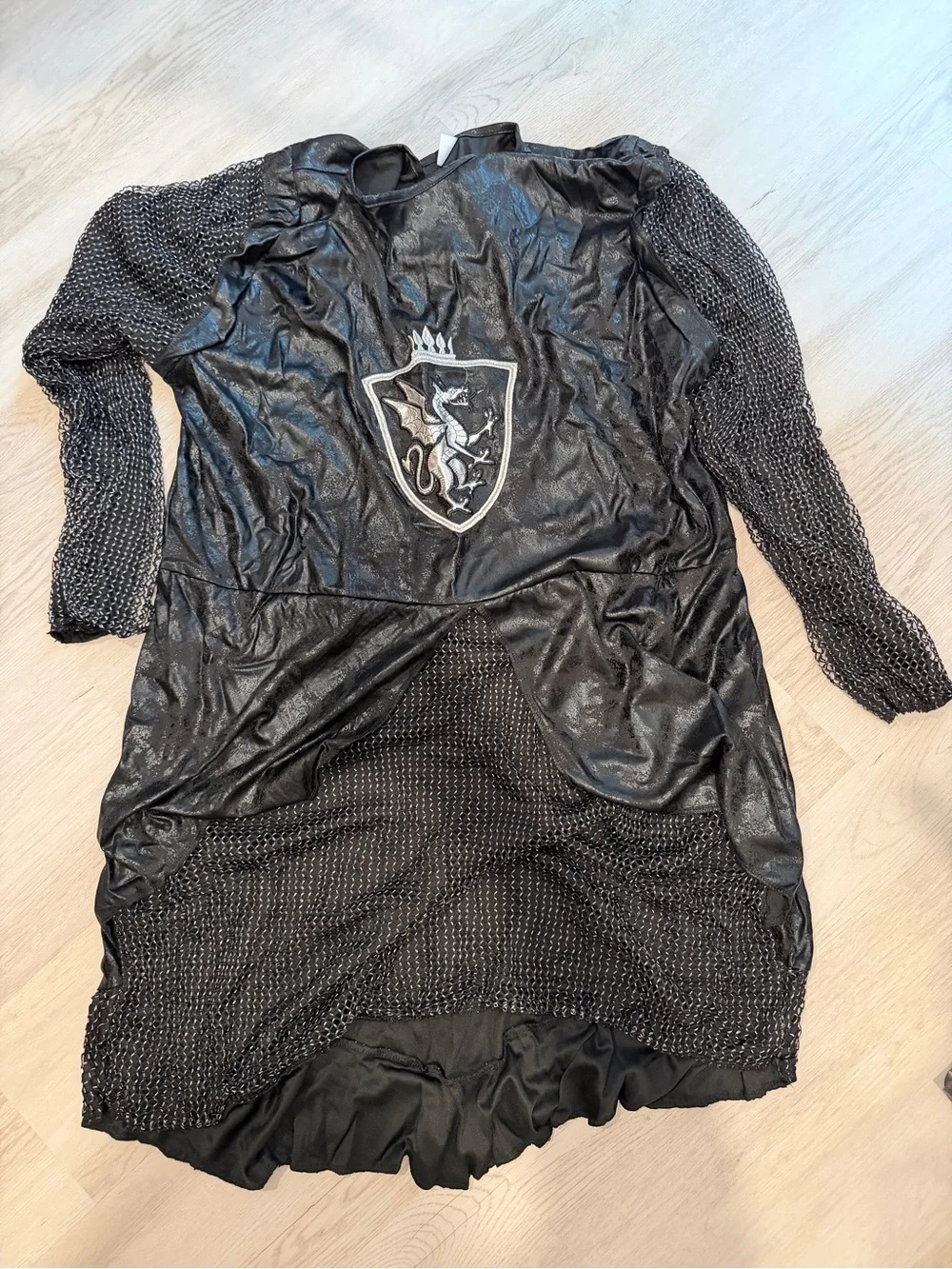 Spirit Halloween Noble Knight Costume - Picture 2 of 4
